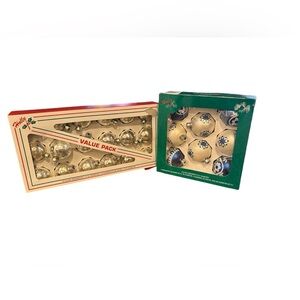 Vinatge Holly Christmas Ornaments ~ BUNDLE